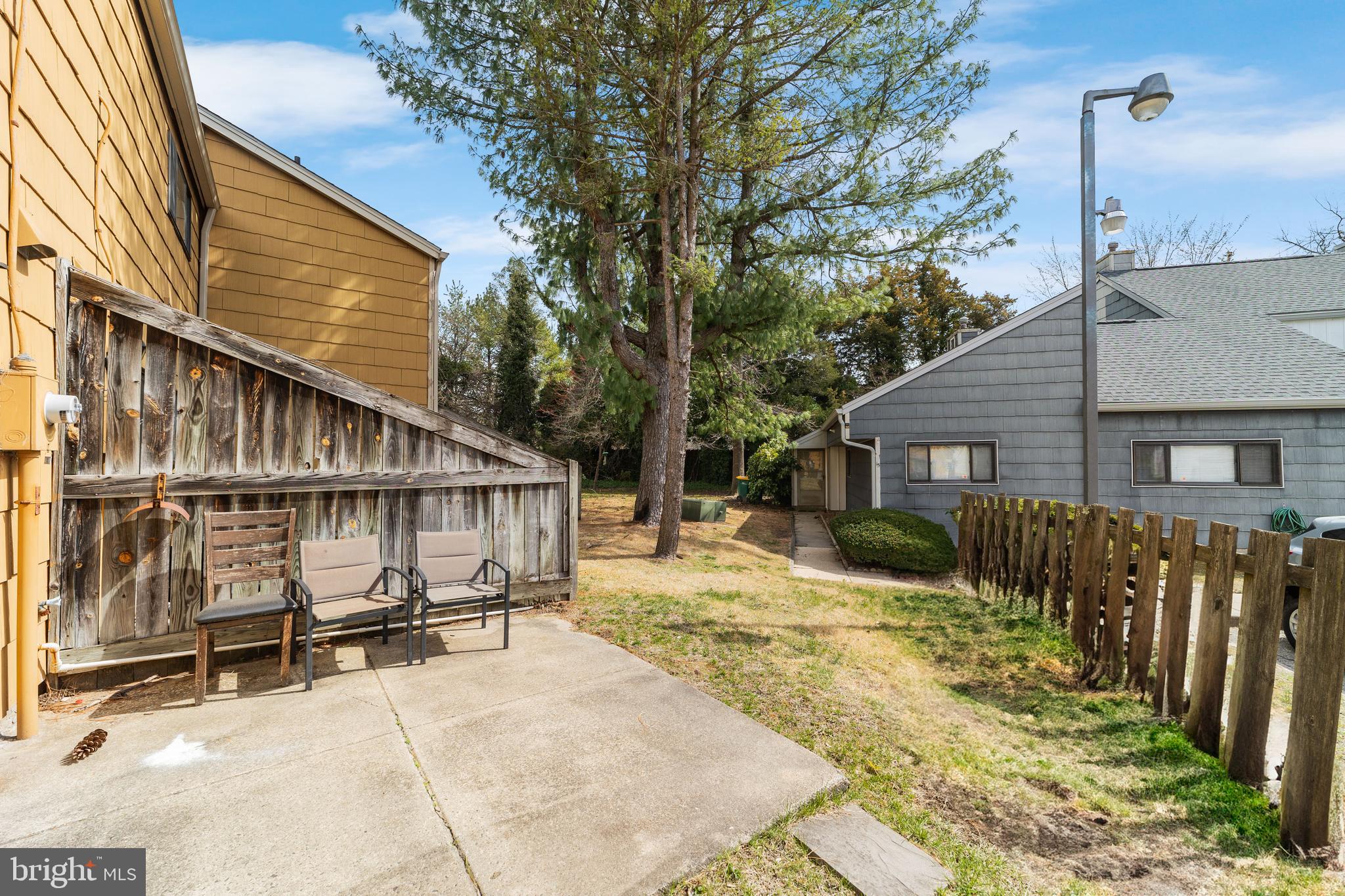 5 Dover Drive Lindenwold, NJ 08021 - Photo 27 of 28 a view of a house with wooden fence
