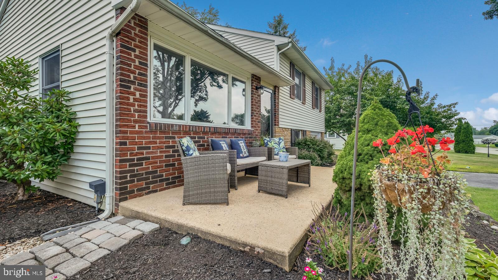 110 Evans Road Norristown, PA 19403 - Photo 3 of 33 Gallery Image 3
