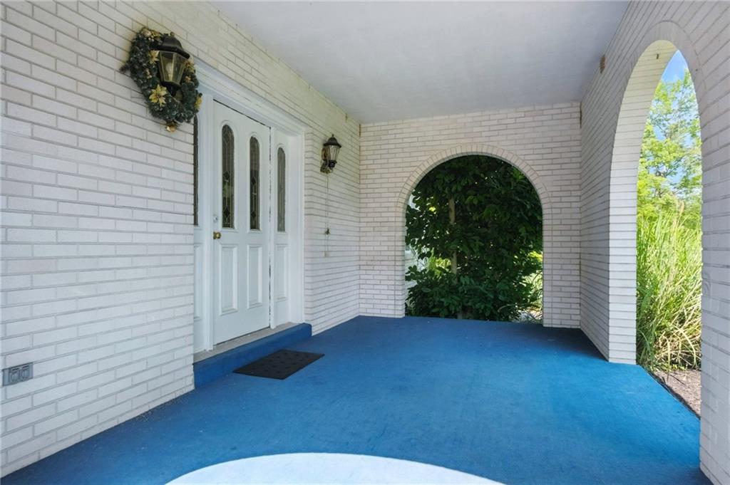 341 Paris Colliers Road Burgettstown, PA 15021 - Photo 21 of 37 a view of an entryway with wooden floor
