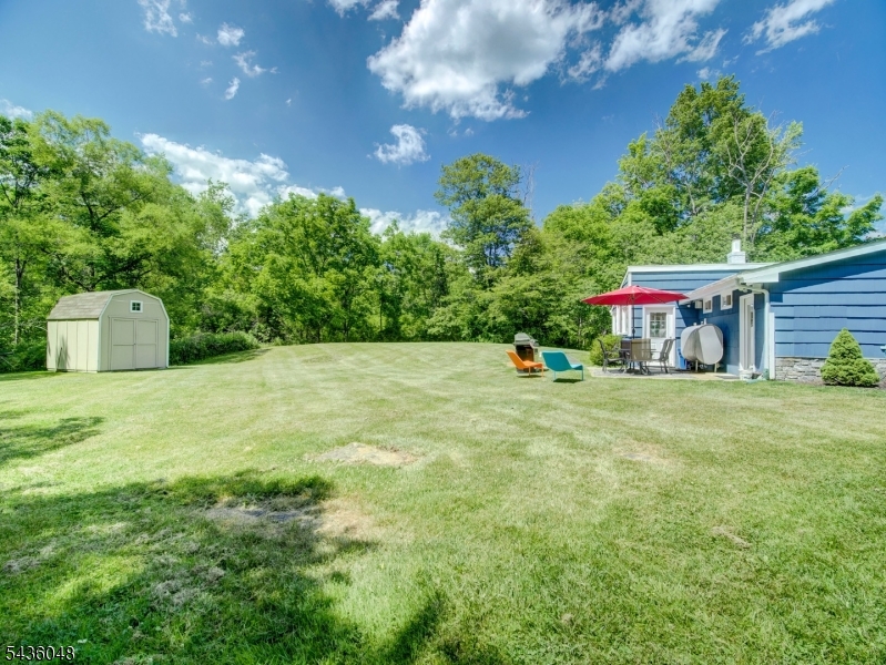 196 Bartley Road Long Valley, NJ 07853 - Photo 5 of 29