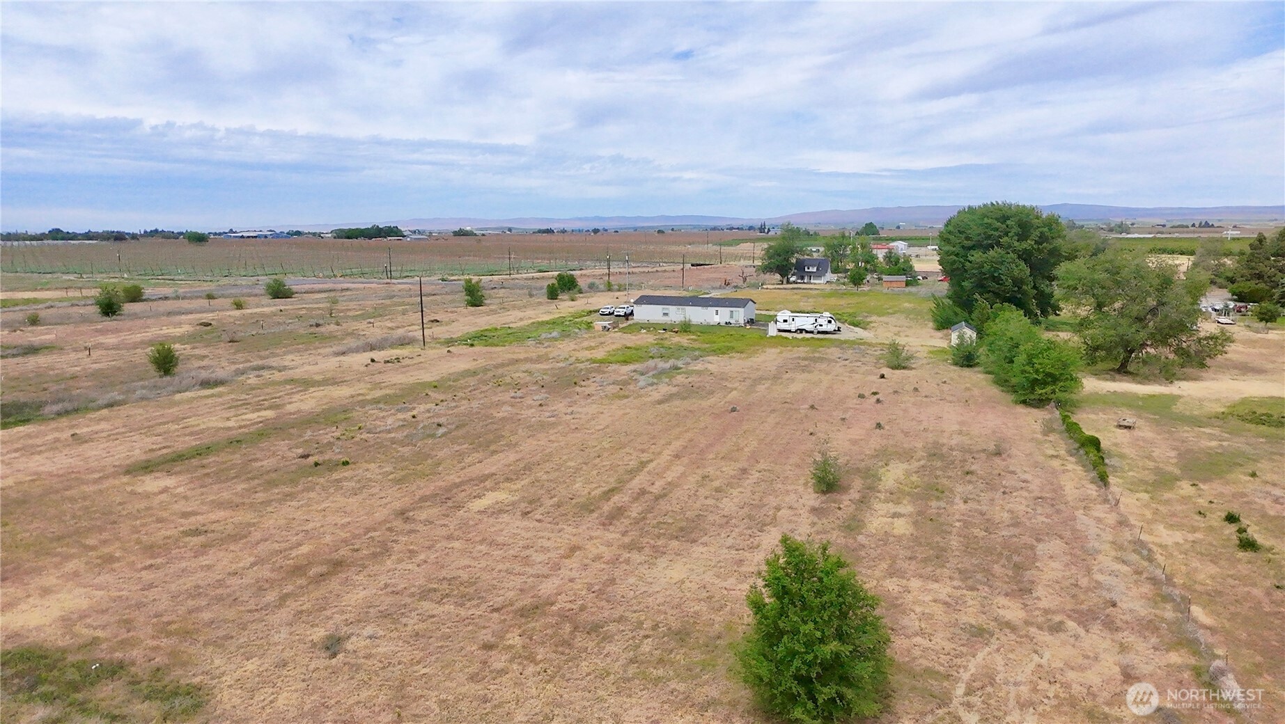 174958 West Apricot Road Grandview, WA 98930 - Photo 24 of 25 Gallery Image 24