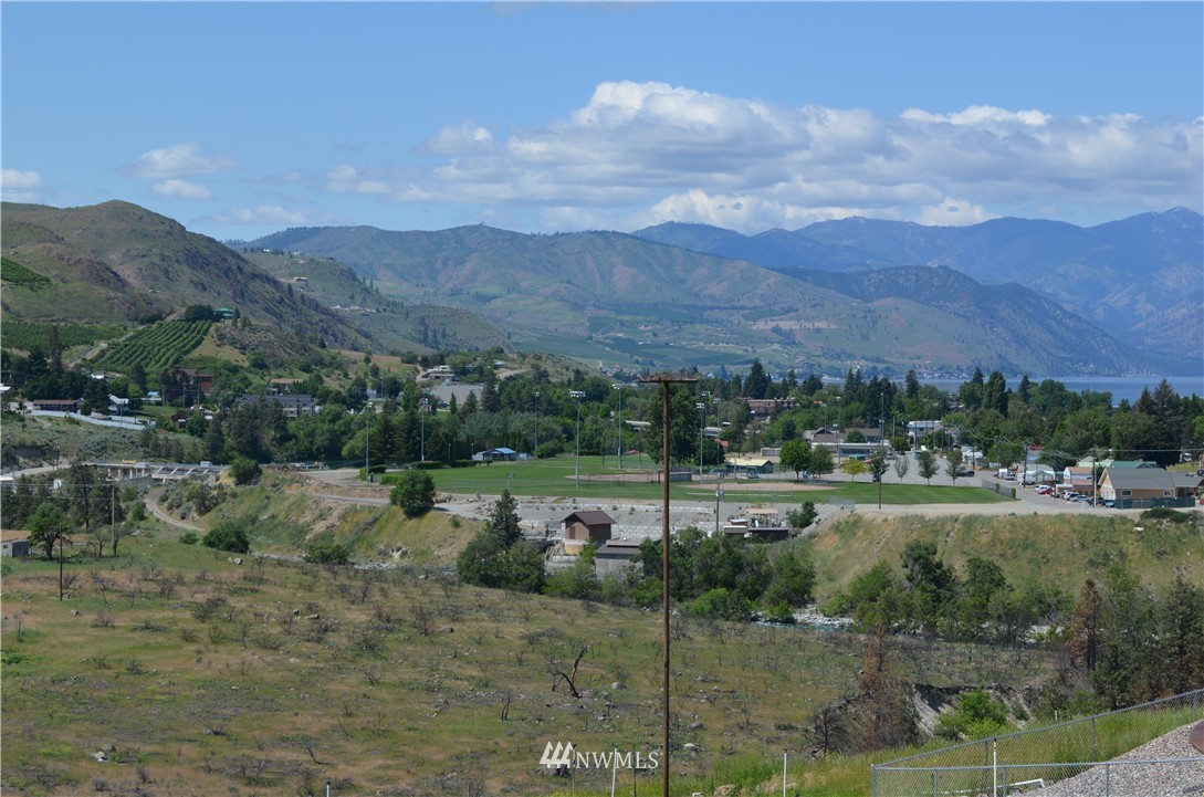 8 Riverview Cemetery Road Chelan, WA 98816 - Photo 5 of 12 Gallery Image 5