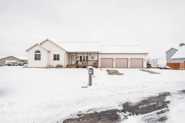 $365,000 | 1004 Tamarac Avenue, Frazee, MN 56544