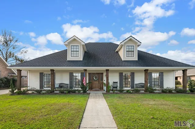 $567,000 | 111 Wellington Drive, Houma, LA 70360