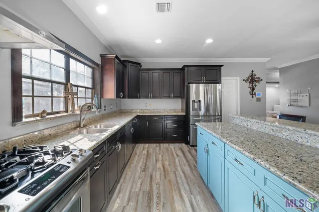 $567,000 | 111 Wellington Drive, Houma, LA 70360