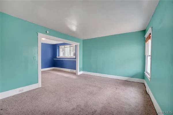 $319,900 | 281 Crestwood Avenue, Buffalo, NY 14216