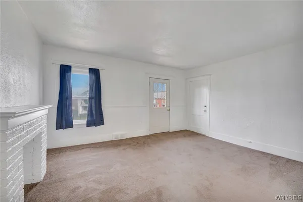 $319,900 | 281 Crestwood Avenue, Buffalo, NY 14216