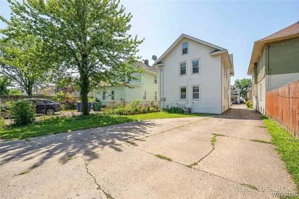 $319,900 | 281 Crestwood Avenue, Buffalo, NY 14216