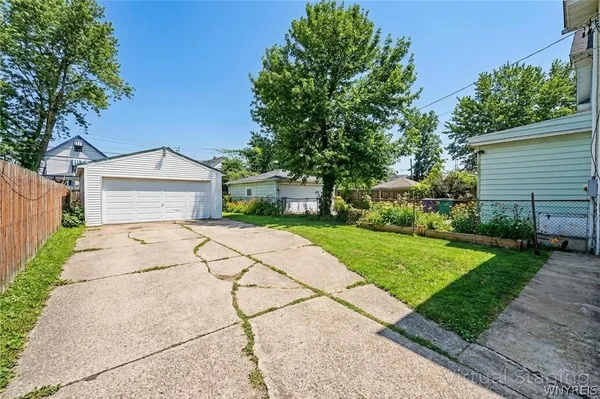 $319,900 | 281 Crestwood Avenue, Buffalo, NY 14216