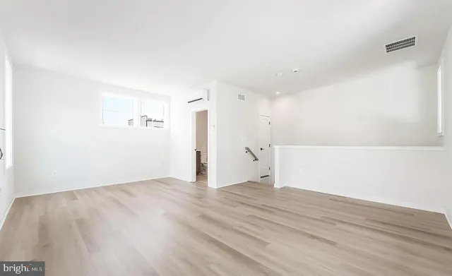 $4,500 | 11748 Sunrise Valley Drive, Reston, VA 20191