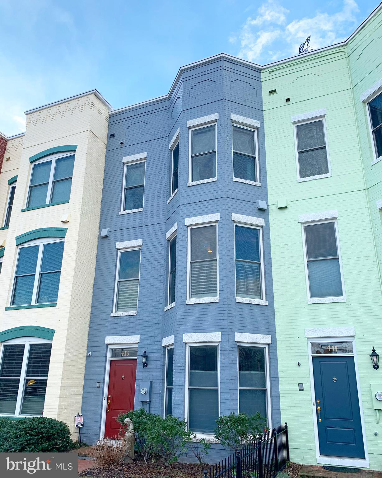 413 I Street Southeast Washington, DC 20003 - Photo 2 of 54 Beautiful #UrbanCastle - Capitol Quarter/Navy Yard