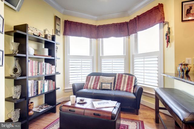 $1,200,000 | 413 I Street Southeast, Washington, DC 20003