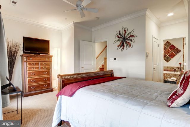 $1,200,000 | 413 I Street Southeast, Washington, DC 20003