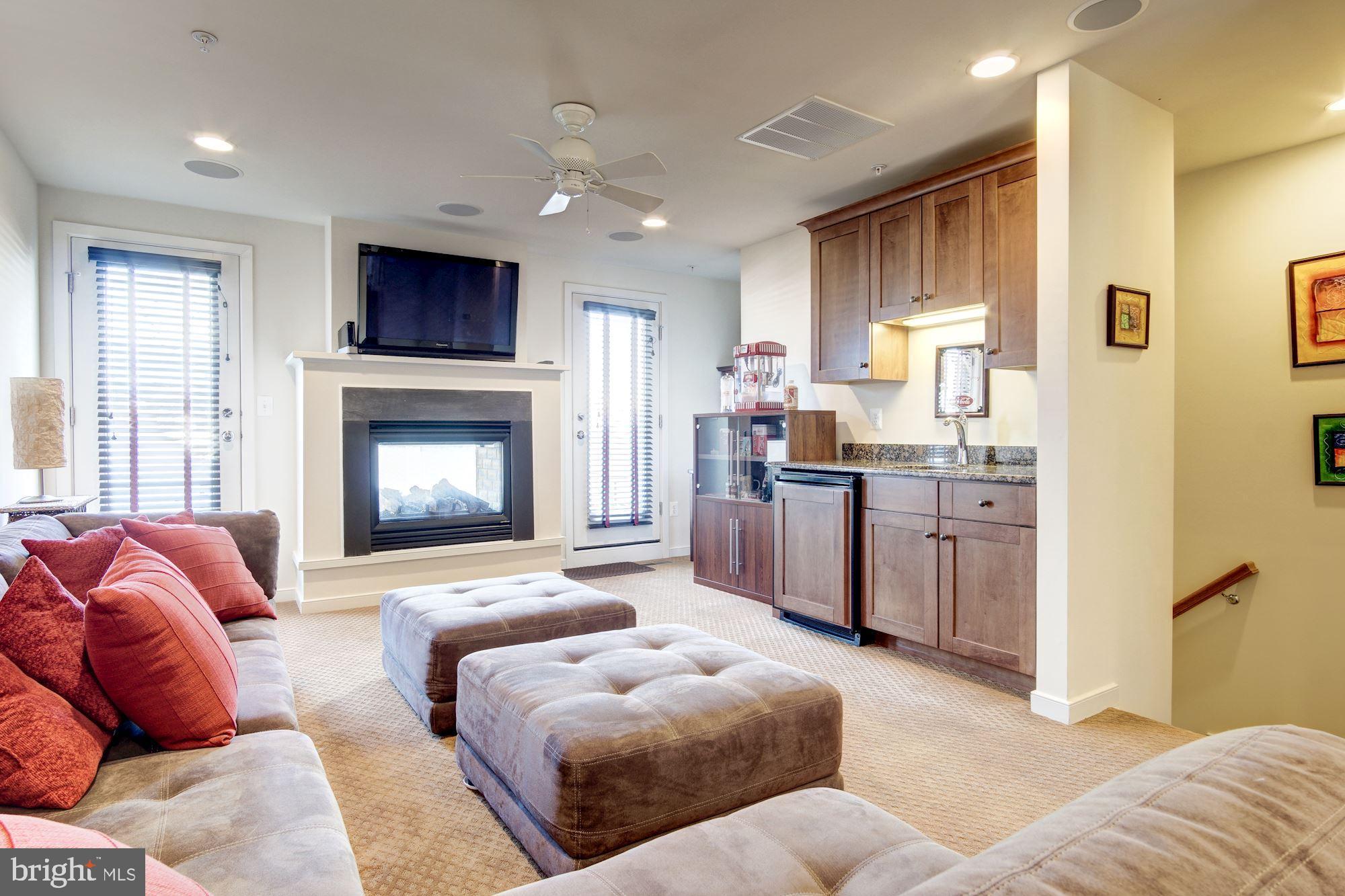 413 I Street Southeast Washington, DC 20003 - Photo 22 of 54