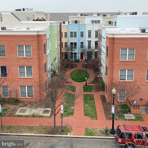 $1,200,000 | 413 I Street Southeast, Washington, DC 20003