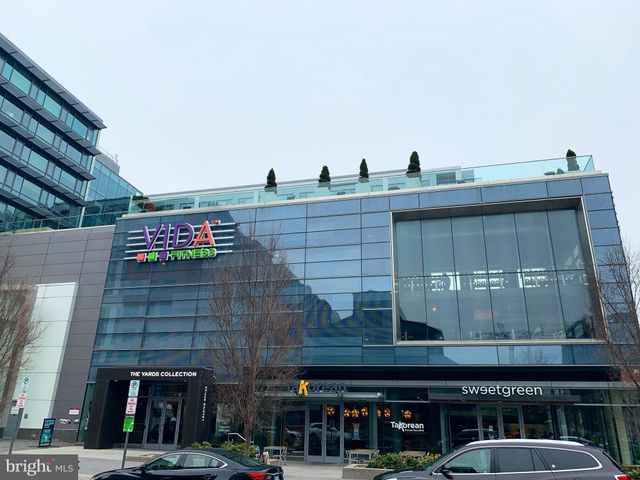 $1,200,000 | 413 I Street Southeast, Washington, DC 20003