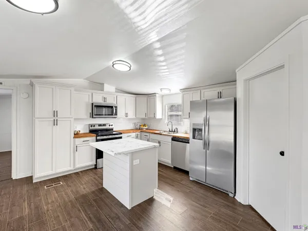 $149,999 | 13488 Friendship Road, Walker, LA 70785