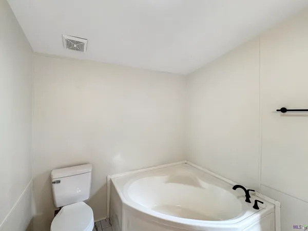 $149,999 | 13488 Friendship Road, Walker, LA 70785