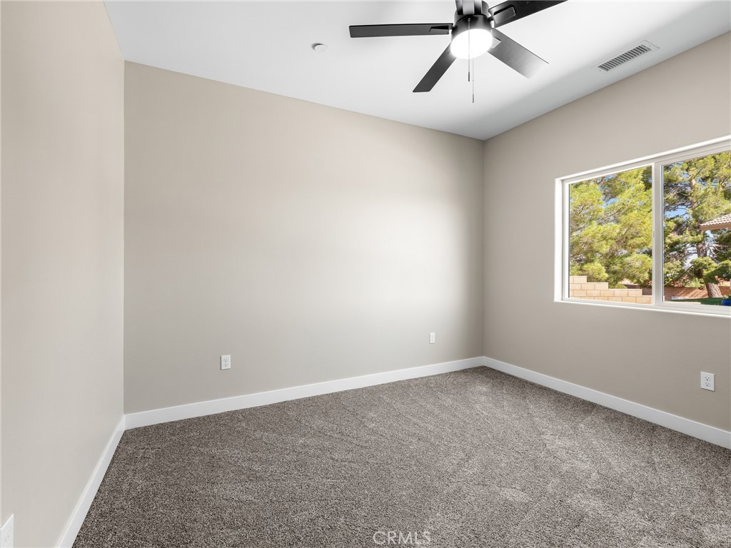 16465 Koda Road Apple Valley, CA 92307 - Photo 33 of 46