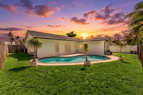 $549,999 | 11831 Northwest 38th Place, Sunrise, FL 33323