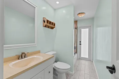 $549,999 | 11831 Northwest 38th Place, Sunrise, FL 33323