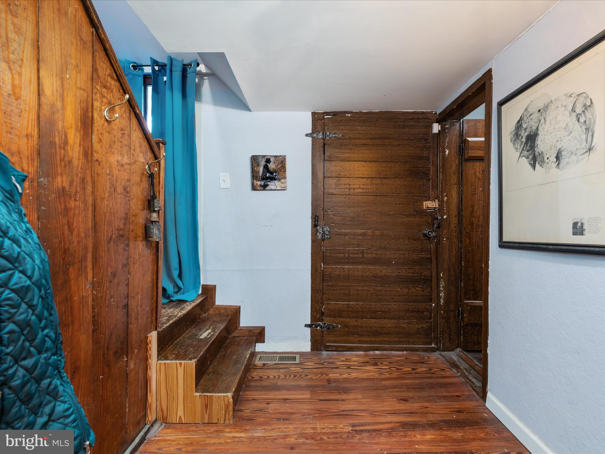 36610 Philomont Road Purcellville, VA 20132 - Photo 11 of 61 a view of an entryway with wooden floor and door
