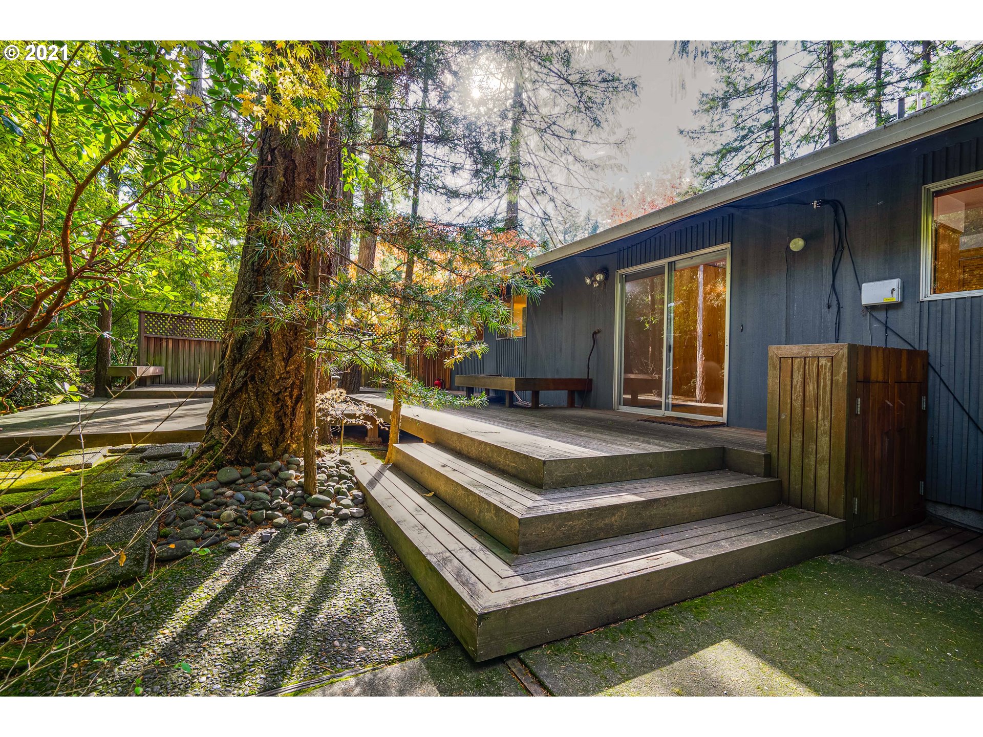 13695 Southwest Hargis Road Beaverton, OR 97008 - Photo 13 of 31 Gallery Image 13