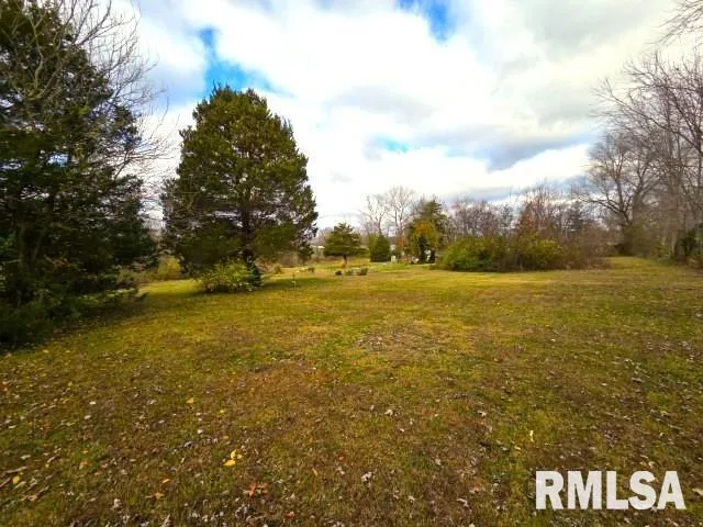 $27,500 | 155 East 4th Street, Bonnie, IL 62816