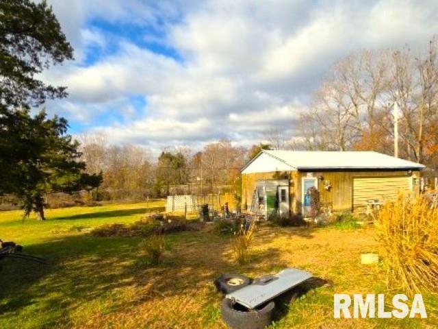 155 East 4th Street Bonnie, IL 62816 - Photo 20 of 26