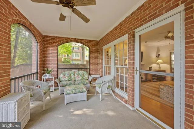 $1,599,000 | 9430 Turnberry Drive, Potomac, MD 20854