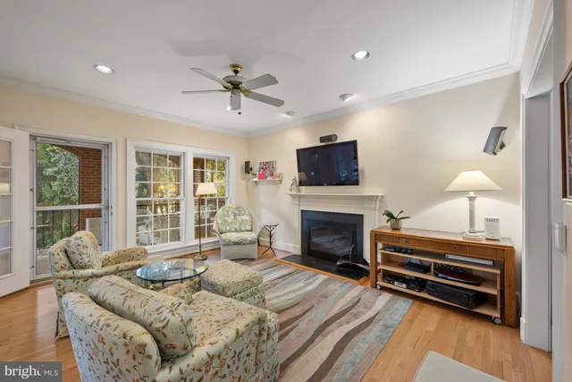 $1,599,000 | 9430 Turnberry Drive, Potomac, MD 20854