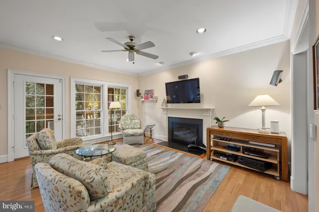 $1,599,000 | 9430 Turnberry Drive, Potomac, MD 20854