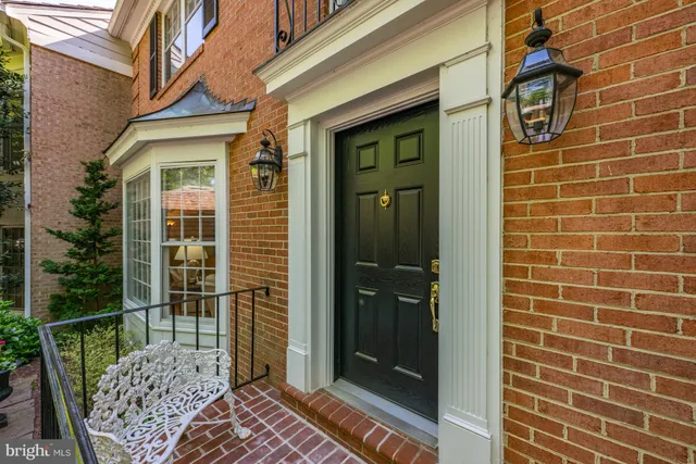 $1,599,000 | 9430 Turnberry Drive, Potomac, MD 20854