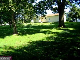 2908 Village Road Langhorne, PA 19047 - Photo 4 of 6 Gallery Image 4
