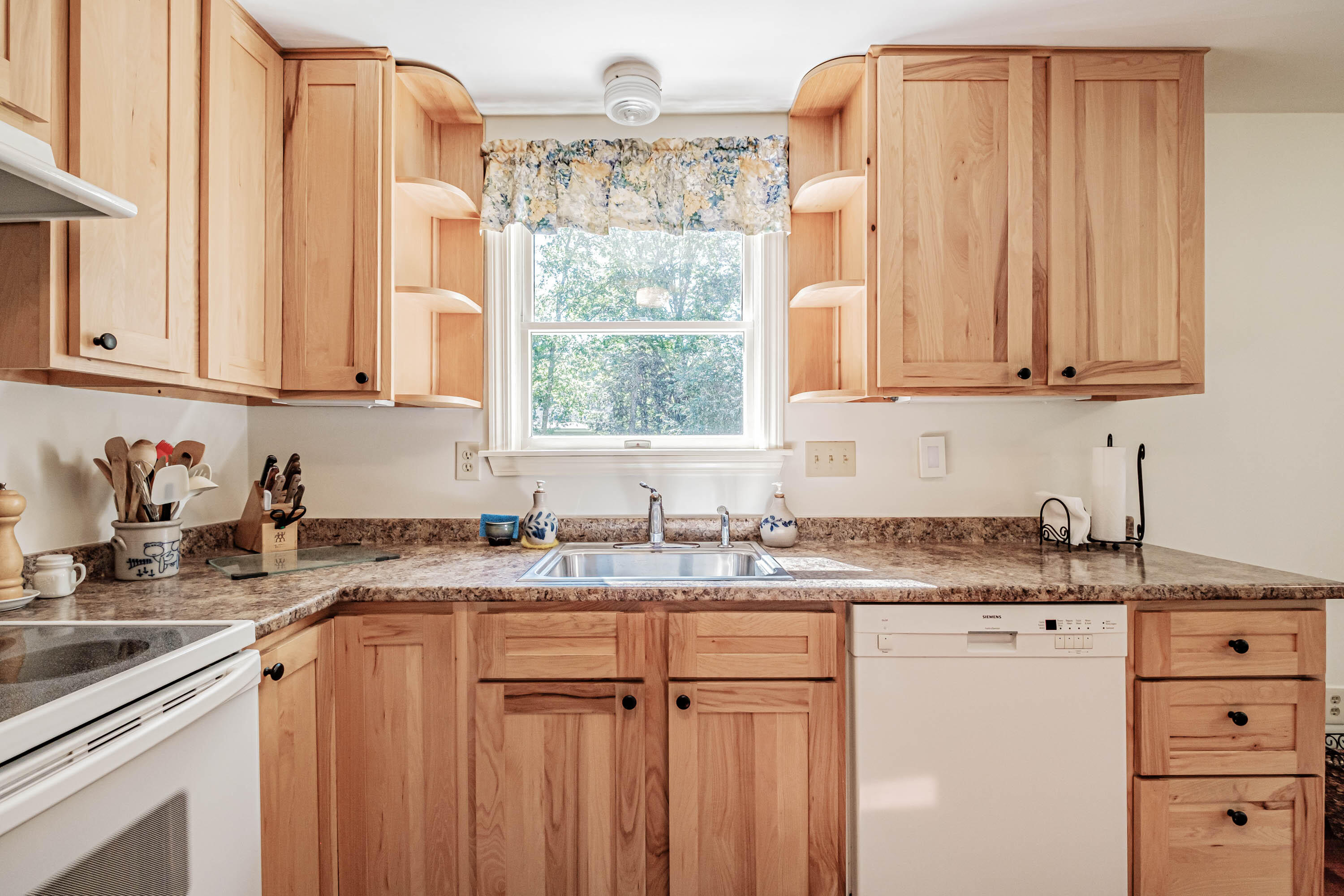 18 Springtree Lane South Berwick, ME 03908 - Photo 23 of 65 20220722gp-60018
