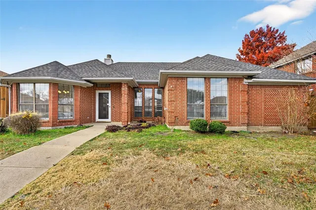 $2,295 | 1617 Briargrove Drive, Mesquite, TX 75181