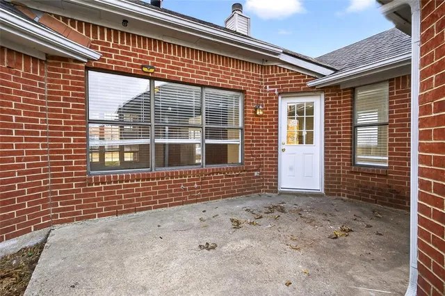 $2,295 | 1617 Briargrove Drive, Mesquite, TX 75181