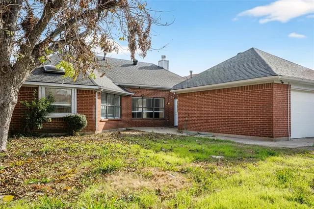 $2,295 | 1617 Briargrove Drive, Mesquite, TX 75181