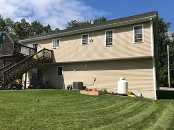 36 Lanesboro Road Worcester, MA 01606 - Photo 19 of 20 Gallery Image 19