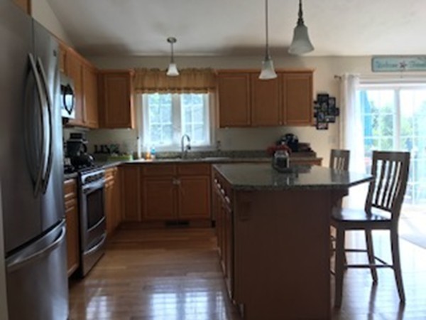 36 Lanesboro Road Worcester, MA 01606 - Photo 8 of 20 Gallery Image 8