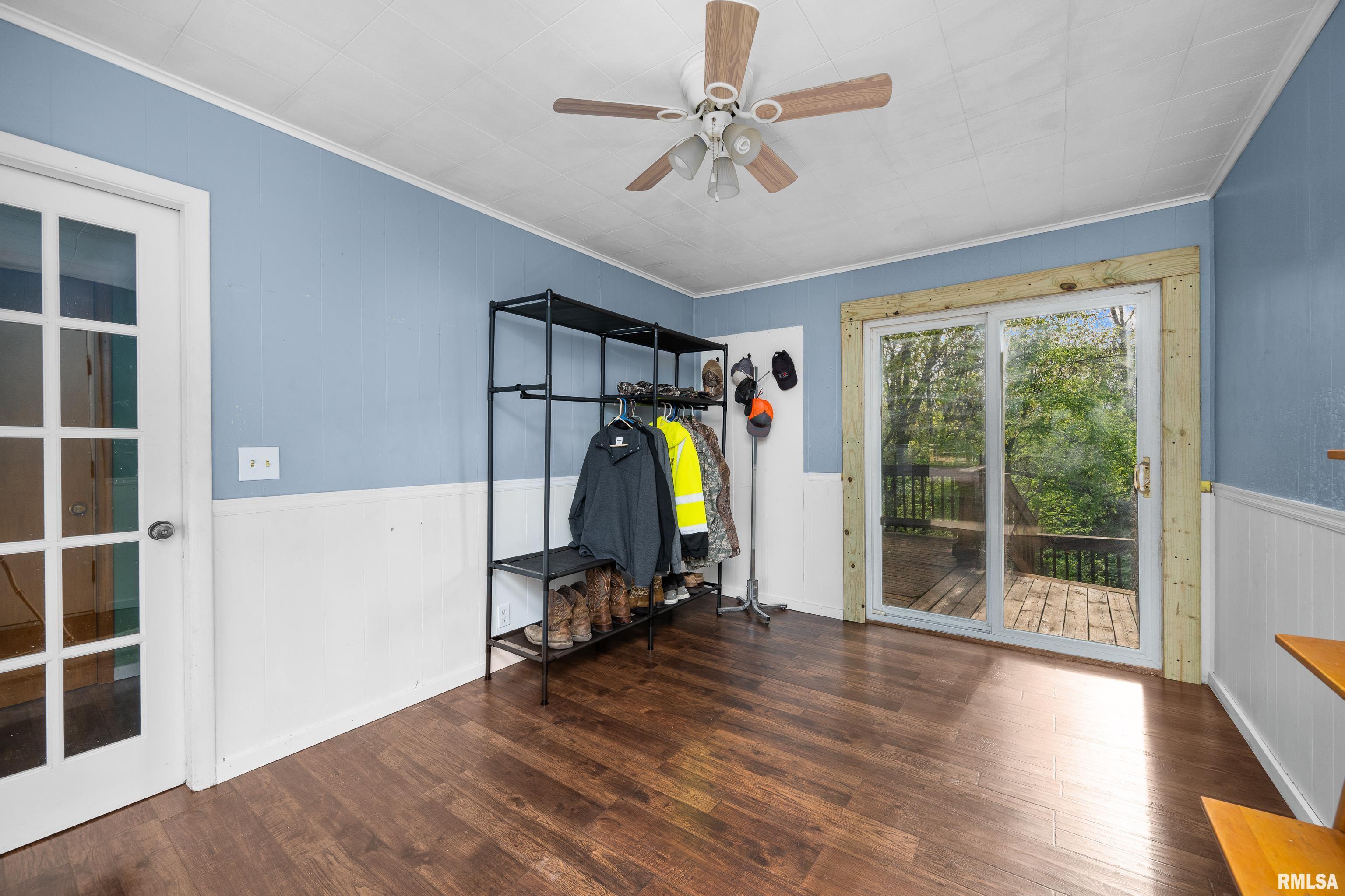 10520 Turkey Hollow Road Taylor Ridge, IL 61284 - Photo 23 of 31 Gallery Image 23
