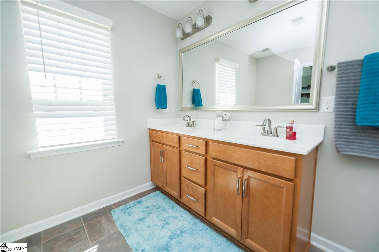 520 Bailey Elizabeth Way Inman, SC 29349 - Photo 22 of 36