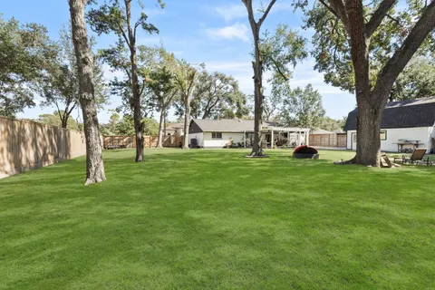 $975,000 | 1441 Bingle Road, Houston, TX 77055