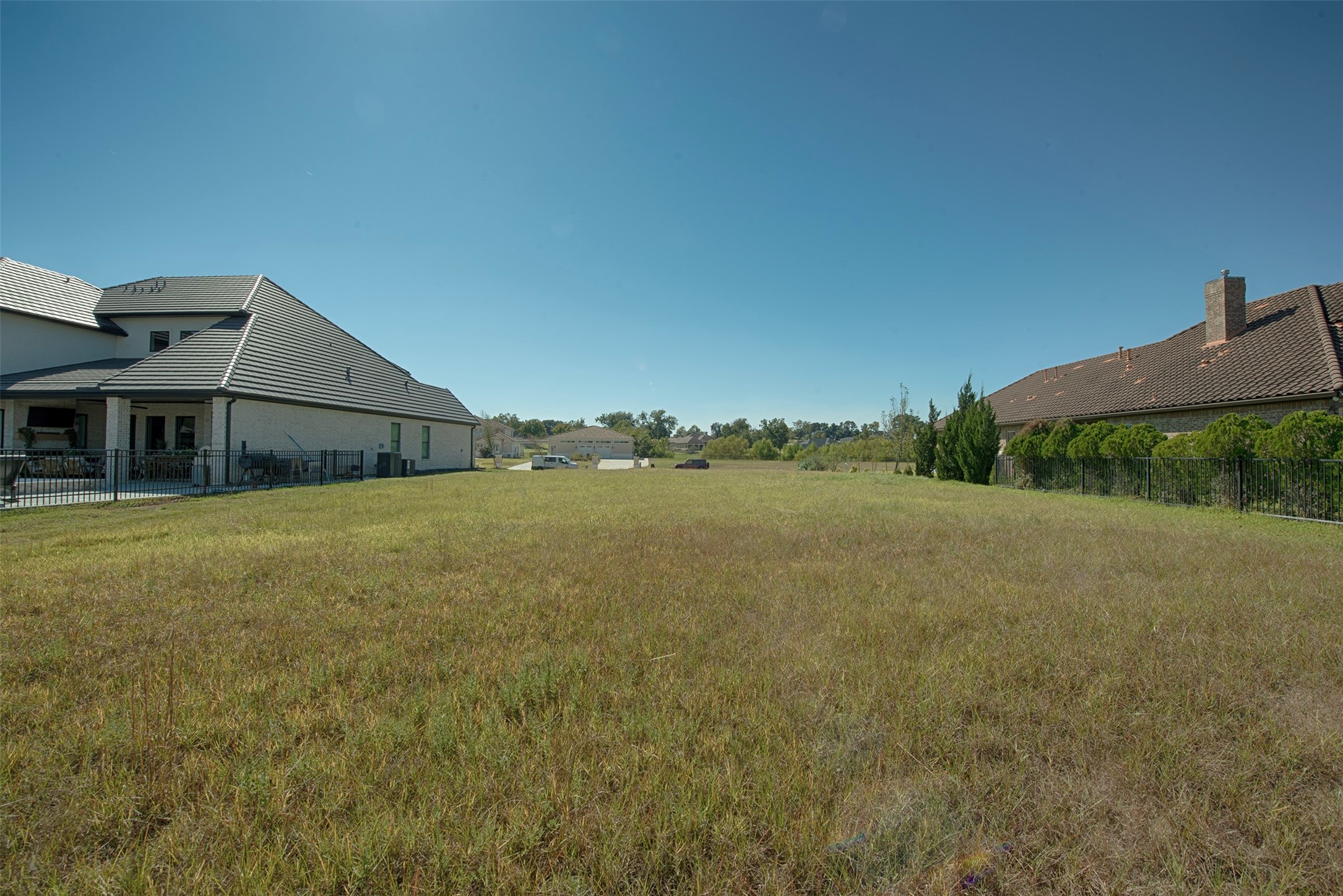 11690 Renaissance Drive Montgomery, TX 77356 - Photo 17 of 25 a house with river in front of it