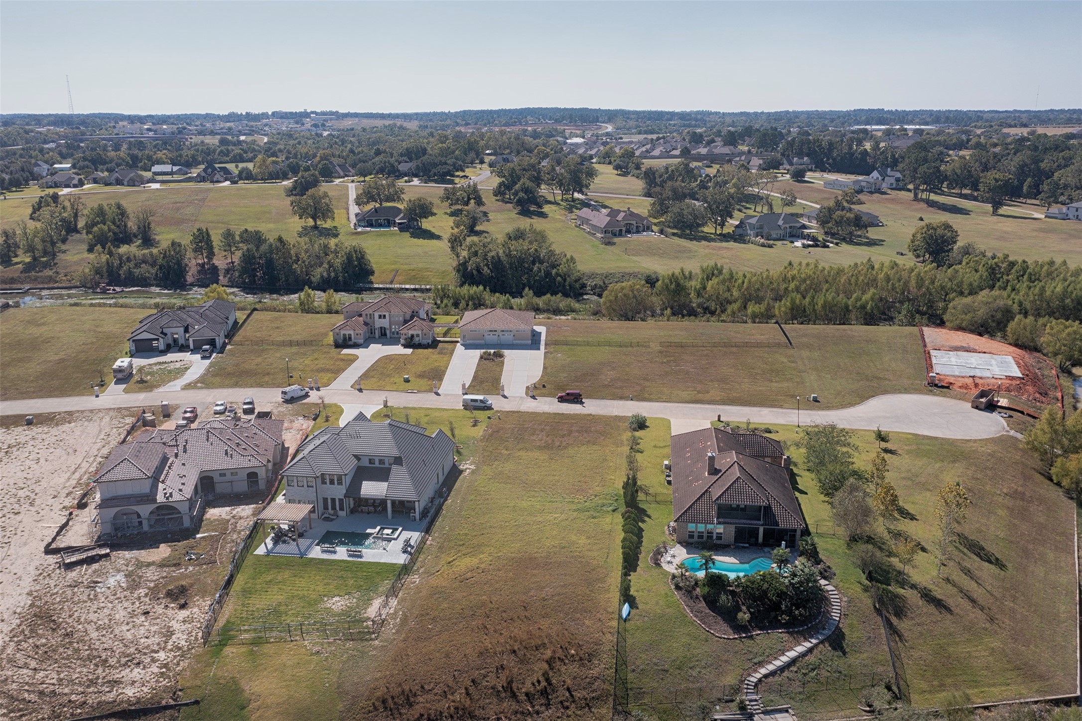 11690 Renaissance Drive Montgomery, TX 77356 - Photo 8 of 25 an aerial view of a house with a lake view
