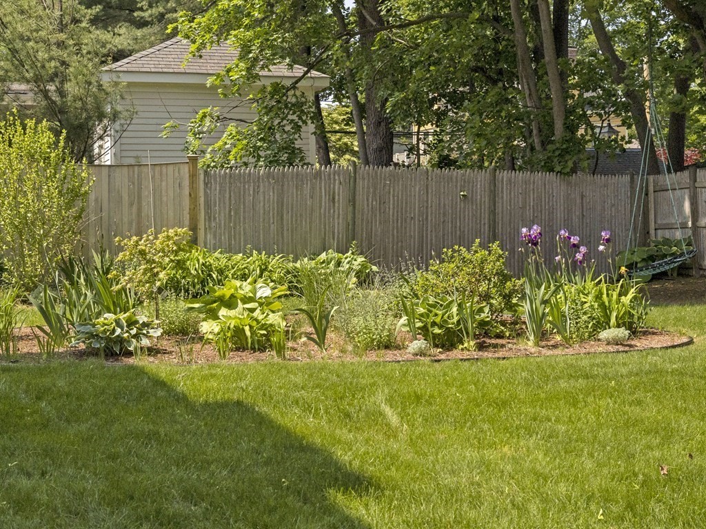 6 Appleby Road Wellesley, MA 02482 - Photo 19 of 21 a view of garden with flowers