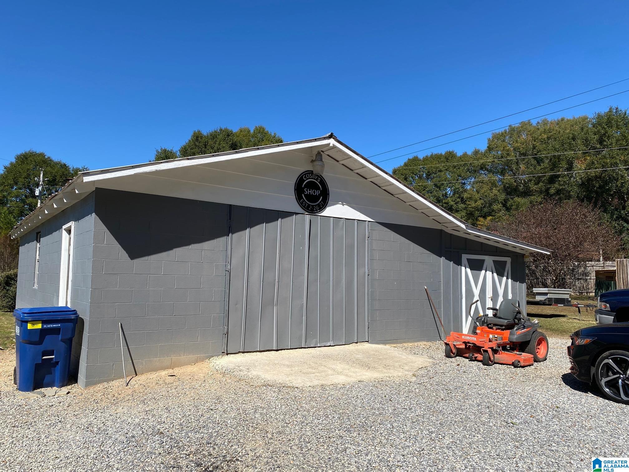 1035 Tredegar Road Jacksonville, AL 36265 - Photo 8 of 30
