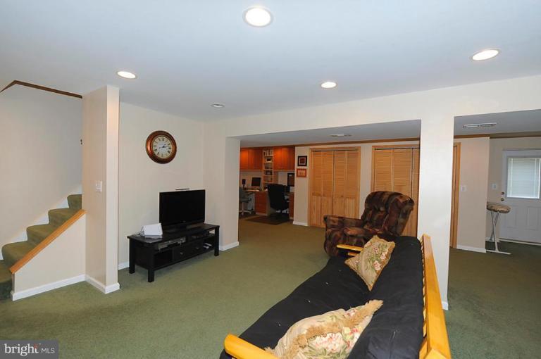 7660 Kindler Road Laurel, MD 20723 - Photo 17 of 21 Recreation Room
