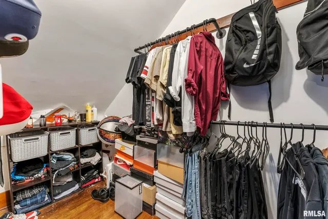 $499,000 | 10198-2720 East 2720 Street, Kewanee, IL 61443