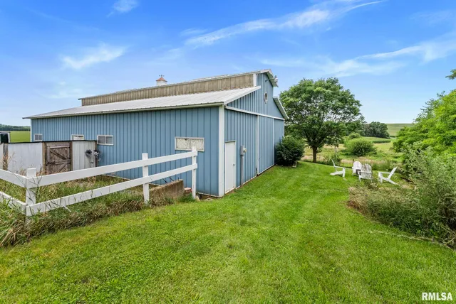 $499,000 | 10198-2720 East 2720 Street, Kewanee, IL 61443